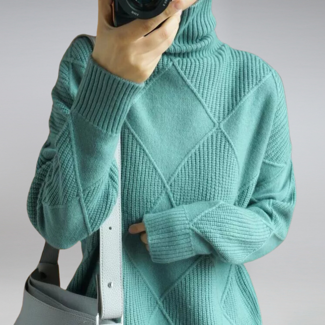 Calyra | Soft Sweater