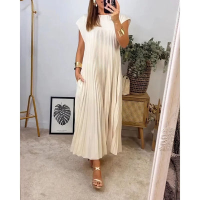 Robe plissée élégante