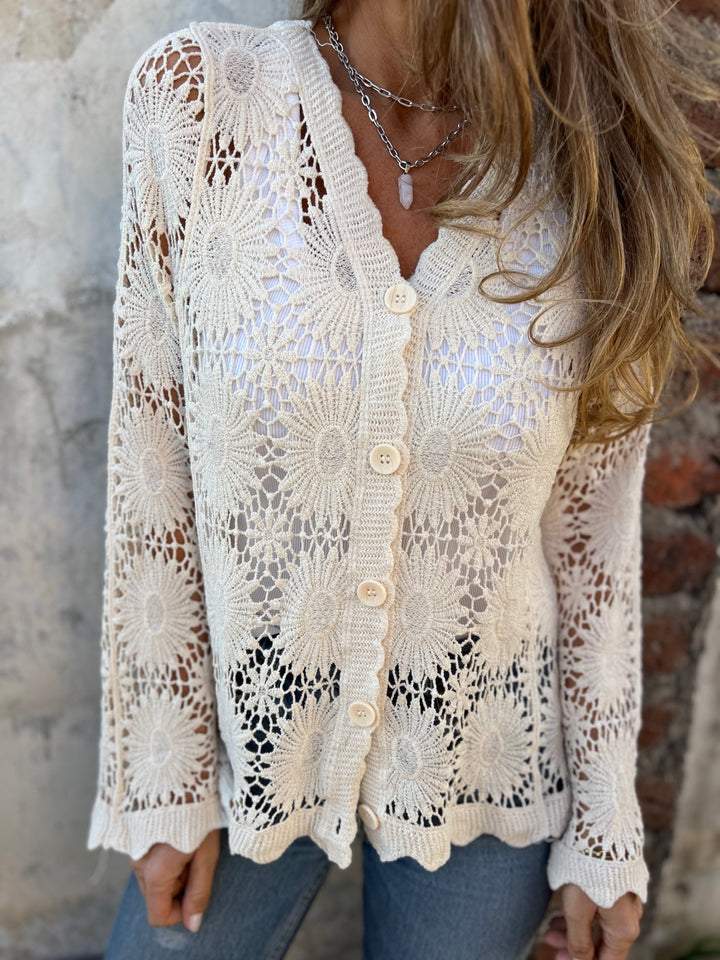 Chelse | Hollow Out Tops