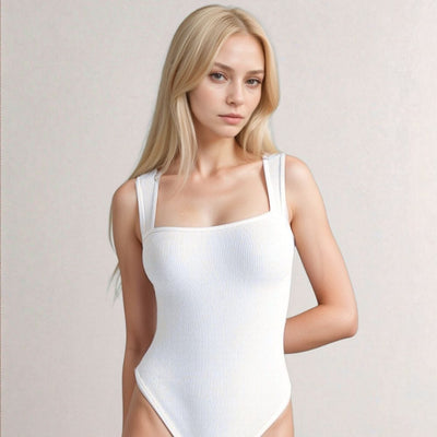 Body chic à col carré
