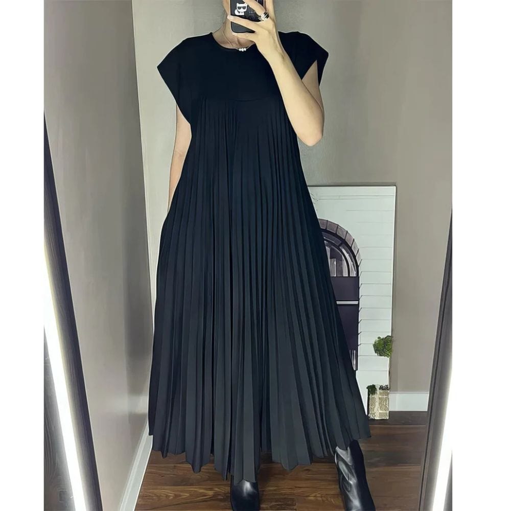 Robe plissée élégante