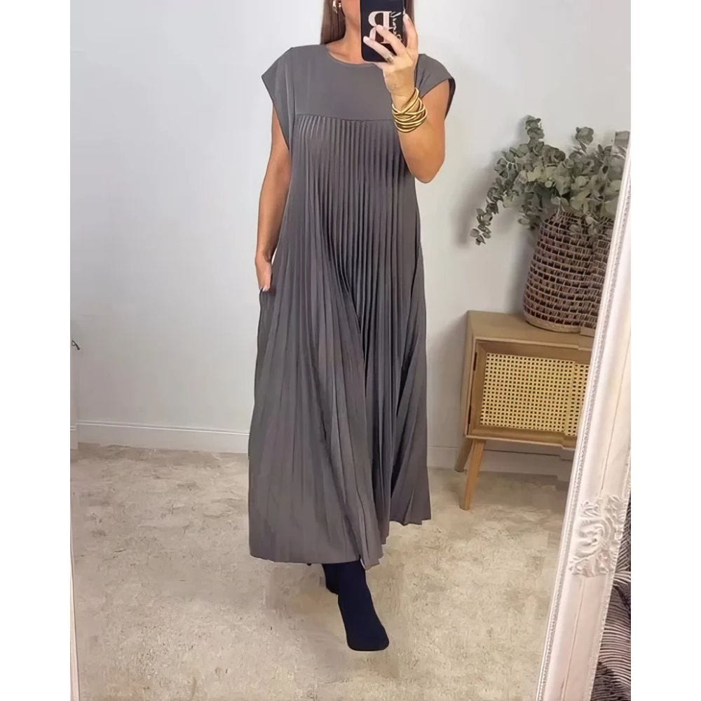 Robe plissée élégante
