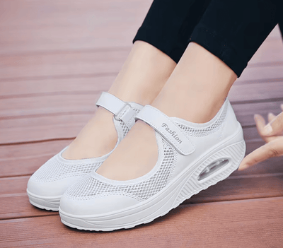 Chaussures AéroConfort – Légèreté et amorti pour une marche sans effort