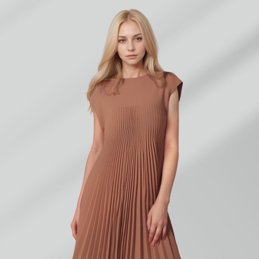 Robe plissée élégante